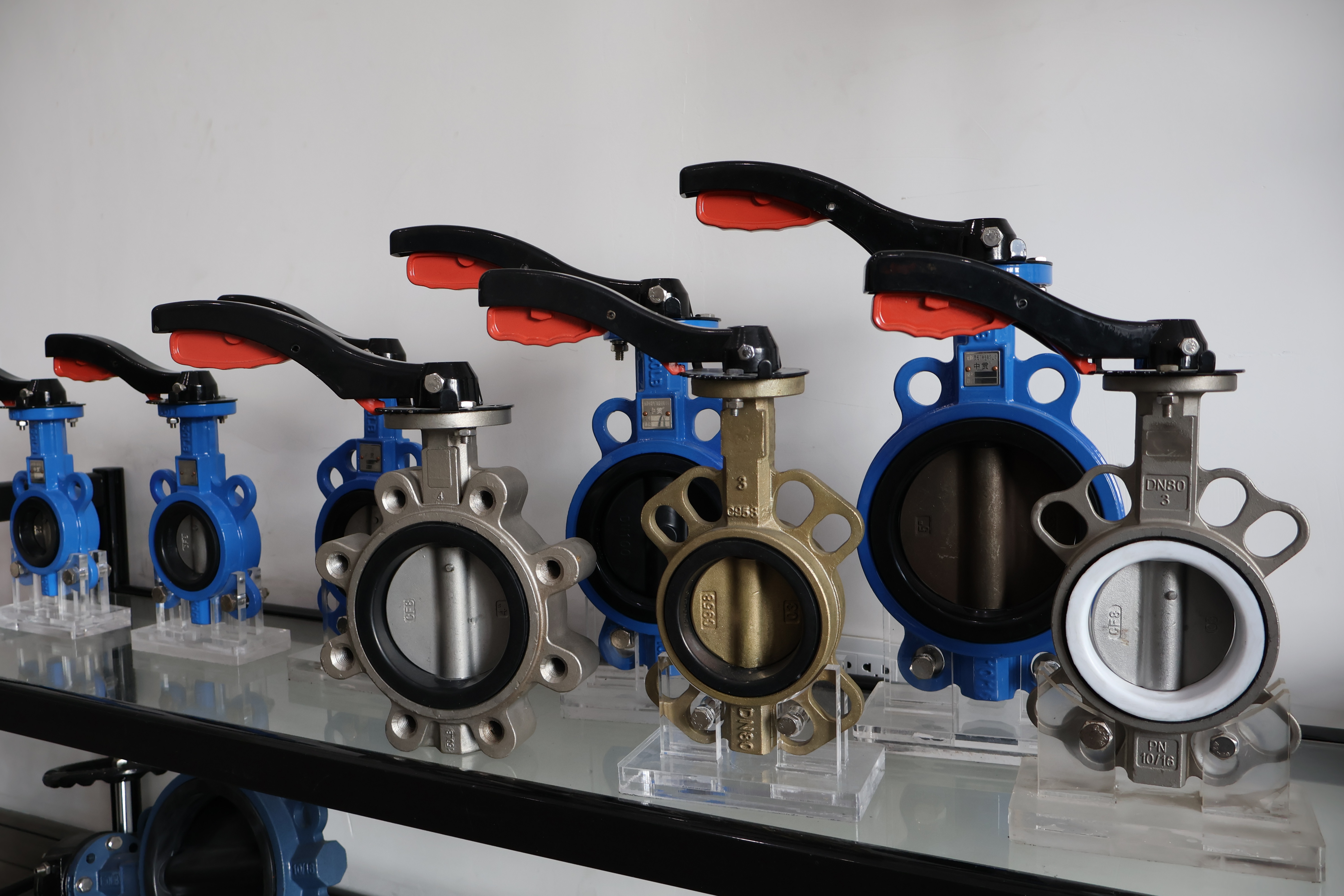 वाल्व खरीदते समय आपको जो बातें अवश्य जाननी चाहिए: अंधेरे में अपना पैसा बर्बाद न करें!